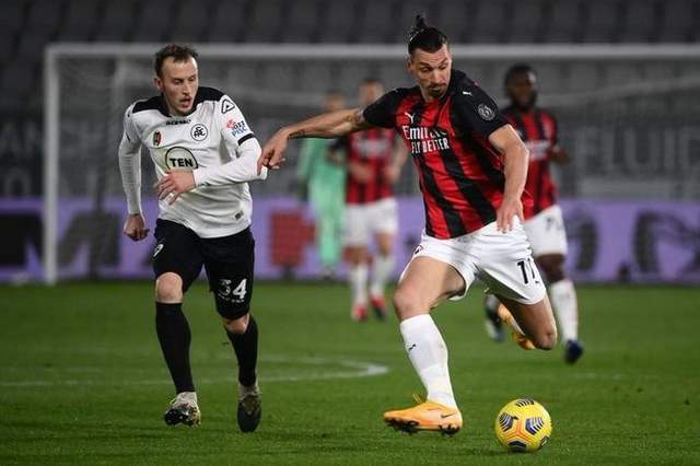  AC米兰锋线哑火遭升班马零封  