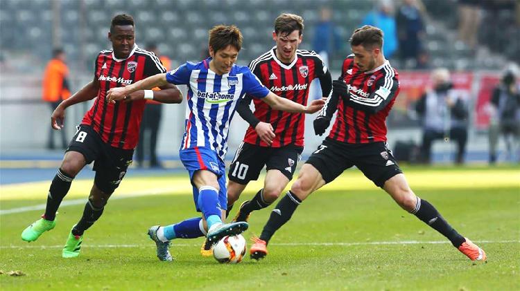  柏林赫塔换帅如换刀，德甲副班长迎来首胜曙光